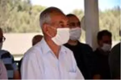 Günaydın aşkım mesajı sonrası öldürülen Hülya Güllüce'nin cenazesini kadınlar omuzladı