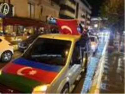 Azerbaycan'ın Cebrail şehrini kurtarmasını Iğdır'da konvoyla kutladılar Azerbaycan'ın Cebrail şehrini kurtarmasını Iğdır'da konvoyla kutladılar