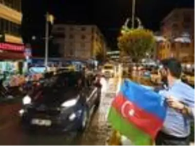 Azerbaycan'ın Cebrail şehrini kurtarmasını Iğdır'da konvoyla kutladılar Azerbaycan'ın Cebrail şehrini kurtarmasını Iğdır'da konvoyla kutladılar