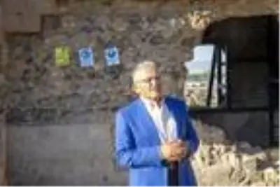 Kayseri?de 800 yıllık tarihi köşkte kazı çalışmaları başladı Kayseri?de 800 yıllık tarihi köşkte kazı çalışmaları başladı