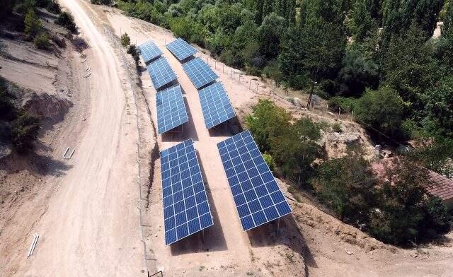 Köylülerin kurduğu güneş paneli, elektrik faturalarını yüzde 70, su faturalarını ise yarıya düşürdü