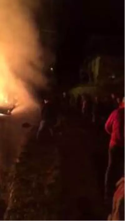 Yusufeli'nde bir ev yandı Yusufeli'nde bir ev yandı