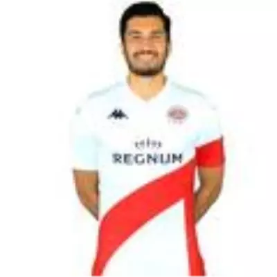 Antalyaspor, 11 futbolcuyu kadrosuna kattı, 27 futbolcu ile yollarını ayırdı