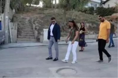 Başkan Günel sorunlara halkın içinde çözüm buluyor Başkan Günel sorunlara halkın içinde çözüm buluyor