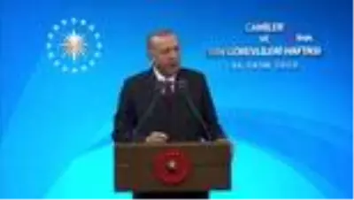 Cumhurbaşkanı Erdoğan'dan Macron'a tepki Cumhurbaşkanı Erdoğan'dan Macron'a tepki