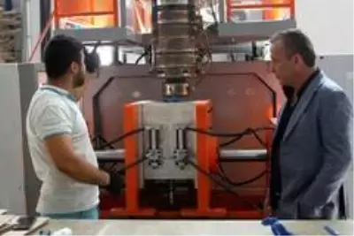 Enerjisini güneşten alan dev fabrika, yıllık 500 bin TL'lik tasarruf sağlıyor Enerjisini güneşten alan dev fabrika, yıllık 500 bin TL'lik tasarruf sağlıyor
