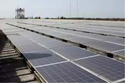 Enerjisini güneşten alan dev fabrika, yıllık 500 bin TL'lik tasarruf sağlıyor Enerjisini güneşten alan dev fabrika, yıllık 500 bin TL'lik tasarruf sağlıyor