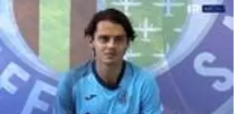 Şampiyonlar Ligi: Enes Ünal'ın ilk hedefi A Milli Takım ile Avrupa Şampiyonası'nda oynamak Şampiyonlar Ligi: Enes Ünal'ın ilk hedefi A Milli Takım ile Avrupa Şampiyonası'nda oynamak