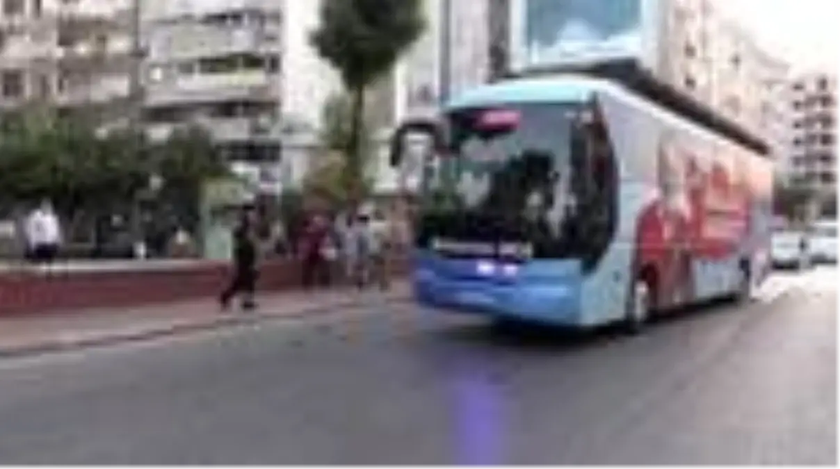 Eski CHP Milletvekili Muharrem İnce, Mersin'i ziyaret etti