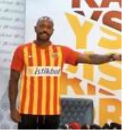 Forma numaraları belli oldu Forma numaraları belli oldu