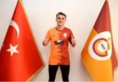 Son dakika haberleri: Galatasaray 7 futbolcu transfer etti Son dakika haberleri: Galatasaray 7 futbolcu transfer etti