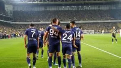 Galatasaray transferin son günü Garry Rodrigues ile ilgilendi ancak belirsizlik nedeniyle vazgeçti Galatasaray transferin son günü Garry Rodrigues ile ilgilendi ancak belirsizlik nedeniyle vazgeçti