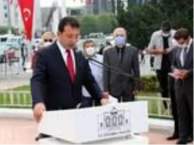 - Taksim'de İstanbul'un Kurtuluşu'nun 96. Yıldönümü için tören - Taksim'de İstanbul'un Kurtuluşu'nun 96. Yıldönümü için tören