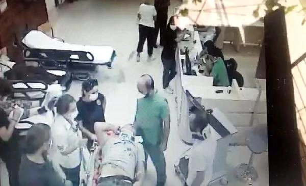İzmir'de 2 doktor ile hastane polisi darbedildi (3)