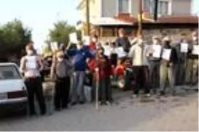 Köylüler, tapu çalışmasının yenilenmesini istedi Köylüler, tapu çalışmasının yenilenmesini istedi