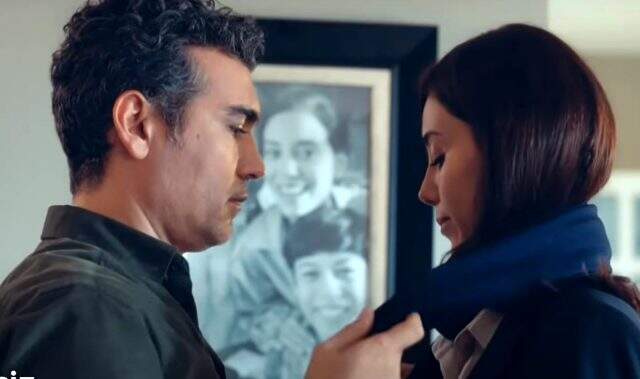 Sadakatsiz ne zaman başlıyor? Sadakatsiz konusu, oyuncuları kim? Sadakatsiz 1. bölüm fragmanı izle! Sadakatsiz/ Doktor Foster konusu nedir?