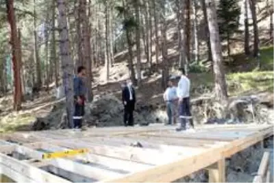 Tosya Dipsizgöl Tabiat Parkı yenilenmeye devam ediyor Tosya Dipsizgöl Tabiat Parkı yenilenmeye devam ediyor