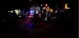 Ergenekon Mahallesi: Trafikte tartıştığı polise bıçak çeken kişiyi polis silahla yaraladı Ergenekon Mahallesi: Trafikte tartıştığı polise bıçak çeken kişiyi polis silahla yaraladı