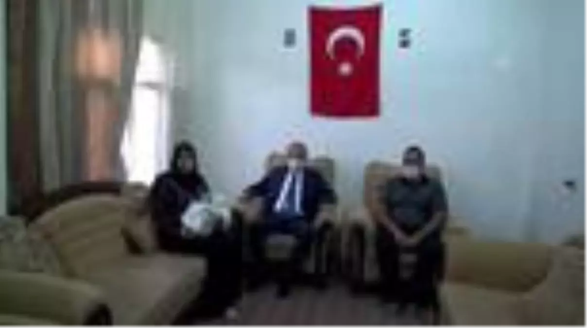 YPG/PKK'lı teröristlerin roketle şehit ettiği 9 aylık Suriyeli bebek anıldı