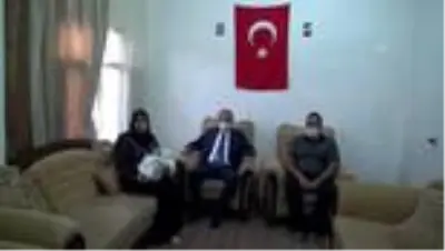 YPG/PKK'lı teröristlerin roketle şehit ettiği 9 aylık Suriyeli bebek anıldı YPG/PKK'lı teröristlerin roketle şehit ettiği 9 aylık Suriyeli bebek anıldı