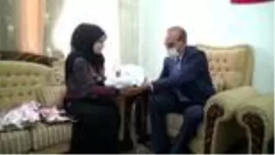 YPG/PKK'lı teröristlerin roketle şehit ettiği 9 aylık Suriyeli bebek anıldı YPG/PKK'lı teröristlerin roketle şehit ettiği 9 aylık Suriyeli bebek anıldı