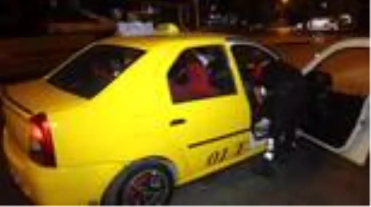 Adana'da polis ekipleri denetim yaptı