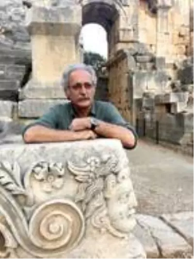 Andriake kazılarında 'yılın bulgusu' niteliğinde heykelcikler ortaya çıkarıldı...