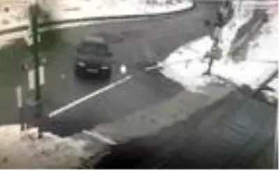 Bariyeri kırdıktan 1 dakika sonra tren geldi, cezası ağır oldu Bariyeri kırdıktan 1 dakika sonra tren geldi, cezası ağır oldu
