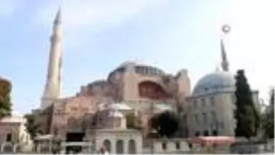 Cumhurbaşkanı Erdoğan, Ayasofya Camii'ne 2 özel hat levhası hediye etti Cumhurbaşkanı Erdoğan, Ayasofya Camii'ne 2 özel hat levhası hediye etti