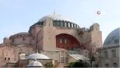 Cumhurbaşkanı Erdoğan, Ayasofya Camii'ne 2 özel hat levhası hediye etti Cumhurbaşkanı Erdoğan, Ayasofya Camii'ne 2 özel hat levhası hediye etti