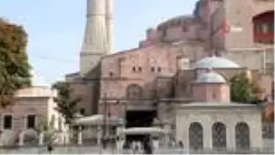Cumhurbaşkanı Erdoğan, Ayasofya Camii'ne 2 özel hat levhası hediye etti Cumhurbaşkanı Erdoğan, Ayasofya Camii'ne 2 özel hat levhası hediye etti
