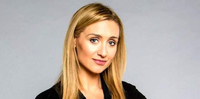 İngiliz oyuncu Eva Price, arabada ilişkiye giren çifti izleyip sosyal medyadan maç anlatır gibi anlattı İngiliz oyuncu Eva Price, arabada ilişkiye giren çifti izleyip sosyal medyadan maç anlatır gibi anlattı