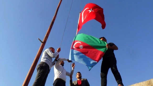Siirt'ten Ermenistan'a uyarı, Azerbaycan'a tam destek