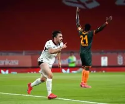 Uğurcan Çakır, 16 milyon euro ile Süper Lig'in en değerli futbolcusu oldu Uğurcan Çakır, 16 milyon euro ile Süper Lig'in en değerli futbolcusu oldu