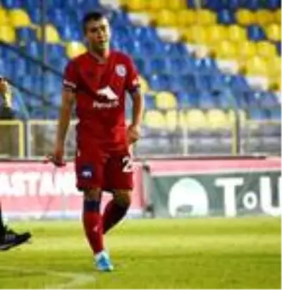Altınordu yeni yıldız adayı Yiğit Emre ile uzatıyor Altınordu yeni yıldız adayı Yiğit Emre ile uzatıyor