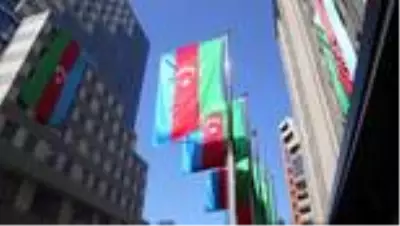Bakü sokakları Azerbaycan ve Türk bayraklarıyla süslendi - BAKÜ Bakü sokakları Azerbaycan ve Türk bayraklarıyla süslendi - BAKÜ