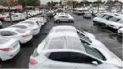 Dolu fırsatçıları işbaşında: Balonlu naylonların fiyatı 20 liradan 100 liraya çıktı Dolu fırsatçıları işbaşında: Balonlu naylonların fiyatı 20 liradan 100 liraya çıktı