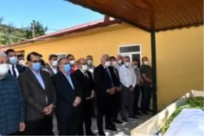 Enerji ve Tabii Kaynaklar Bakan Yardımcısı Kalaycı'nın acı günü Enerji ve Tabii Kaynaklar Bakan Yardımcısı Kalaycı'nın acı günü
