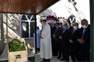 Enerji ve Tabii Kaynaklar Bakan Yardımcısı Kalaycı'nın acı günü Enerji ve Tabii Kaynaklar Bakan Yardımcısı Kalaycı'nın acı günü