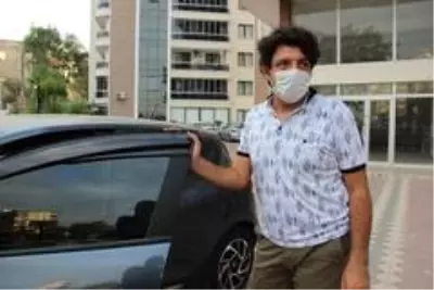 Eşi için aldığı sıfır otomobilde hayatının şokunu yaşadı Eşi için aldığı sıfır otomobilde hayatının şokunu yaşadı
