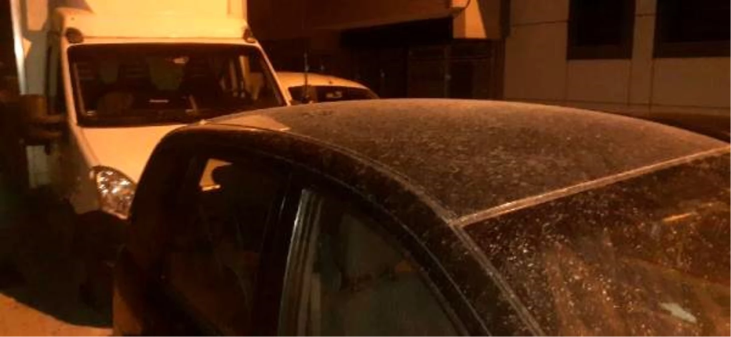 İstanbul'da gece çamur yağdı, sürücüler soluğu oto yıkamacılarda aldı -  İstanbul