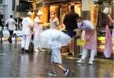 İSTANBUL'DA KISA SÜRELİ SAĞANAK YAĞMUR