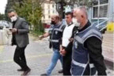 Son dakika! Kayınpederini öldürdüğünü televizyon yayınında itiraf eden damat, adliyeye sevk edildi Son dakika! Kayınpederini öldürdüğünü televizyon yayınında itiraf eden damat, adliyeye sevk edildi