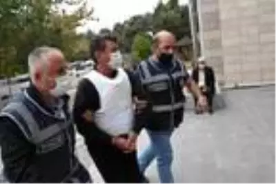 Son dakika! Kayınpederini öldürdüğünü televizyon yayınında itiraf eden damat, adliyeye sevk edildi Son dakika! Kayınpederini öldürdüğünü televizyon yayınında itiraf eden damat, adliyeye sevk edildi
