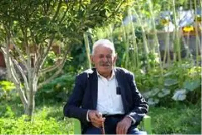 Kızlarını okula göndermeyen pişman babalar konuştu Kızlarını okula göndermeyen pişman babalar konuştu