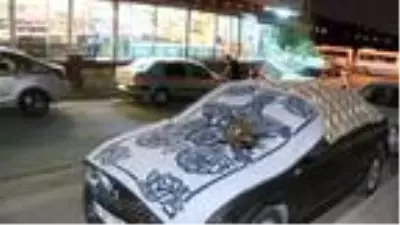 Sancaktepe ve Maltepe'de vatandaşlardan doluya karşı önlem Sancaktepe ve Maltepe'de vatandaşlardan doluya karşı önlem