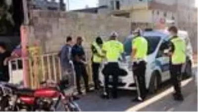 Suriye sınırında tescilsiz ve çalıntı motosikletler toplandı Suriye sınırında tescilsiz ve çalıntı motosikletler toplandı