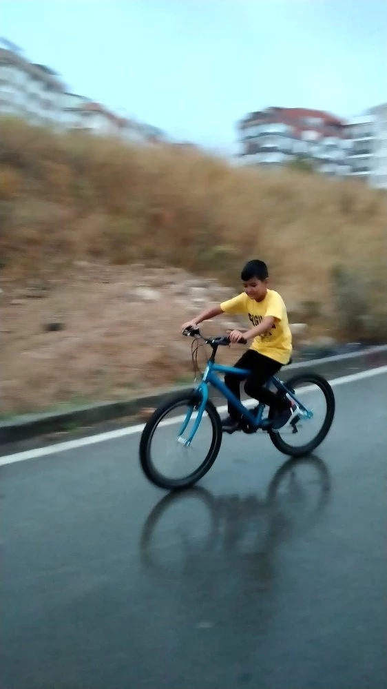 Kazada bisikleti kullanılmaz hale gelen İsmail'i sevindiren sürpriz