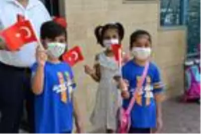 Bilim Kurulu Üyesi Gündüz: Okullarda düzensiz kalabalıkların oluşması engellenmeli Bilim Kurulu Üyesi Gündüz: Okullarda düzensiz kalabalıkların oluşması engellenmeli