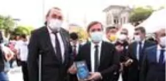 Aksaray: Eğitimci Vali'den kitap okuma alışkanlığını artırmak için 'Kitap Aksaray' projesi Aksaray: Eğitimci Vali'den kitap okuma alışkanlığını artırmak için 'Kitap Aksaray' projesi